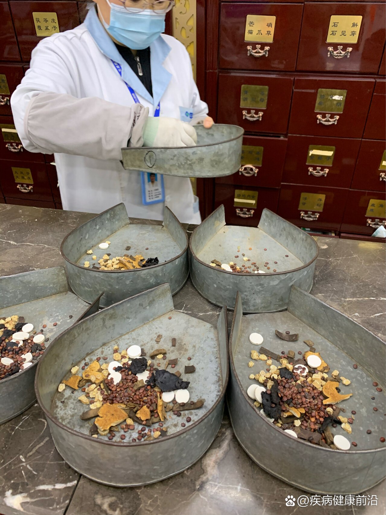  br>98697115是安徽省芜湖市镜湖区医院的老中医 曹医生 br>