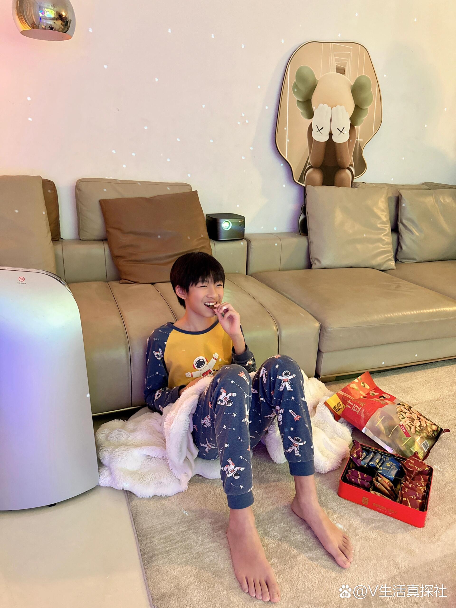 11岁男孩长了小胡子🧔