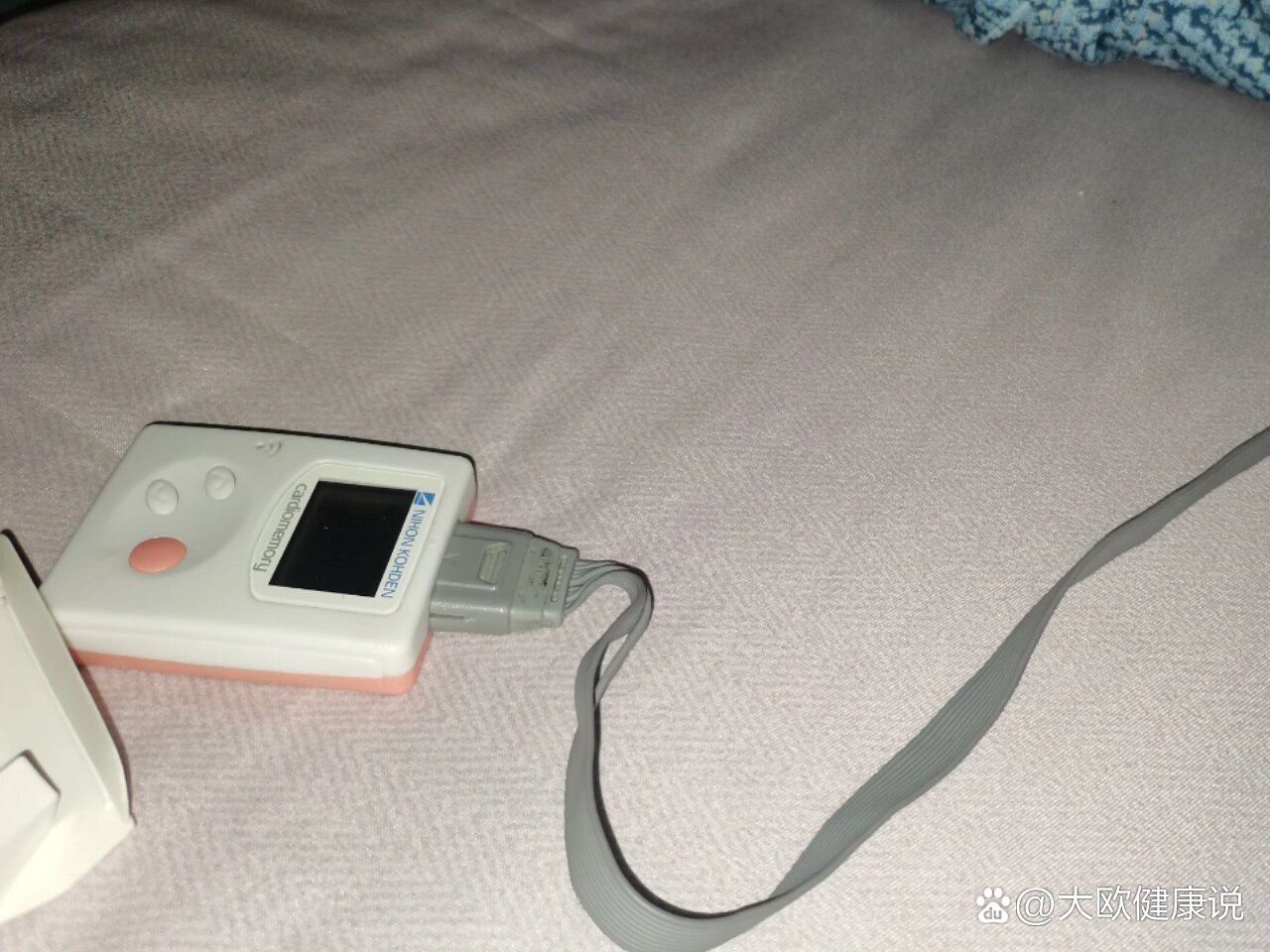 可别让我住院,	而且要提前预约,受不了医院两小时的查房