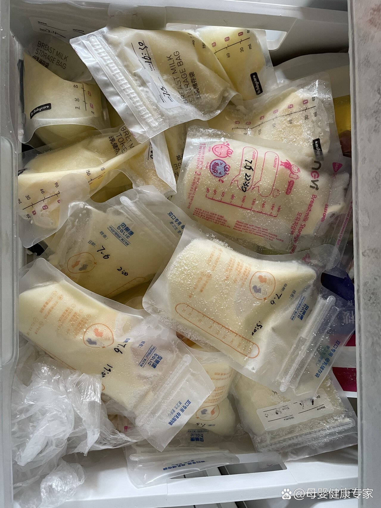 母乳性黄疸的宝宝断奶三天