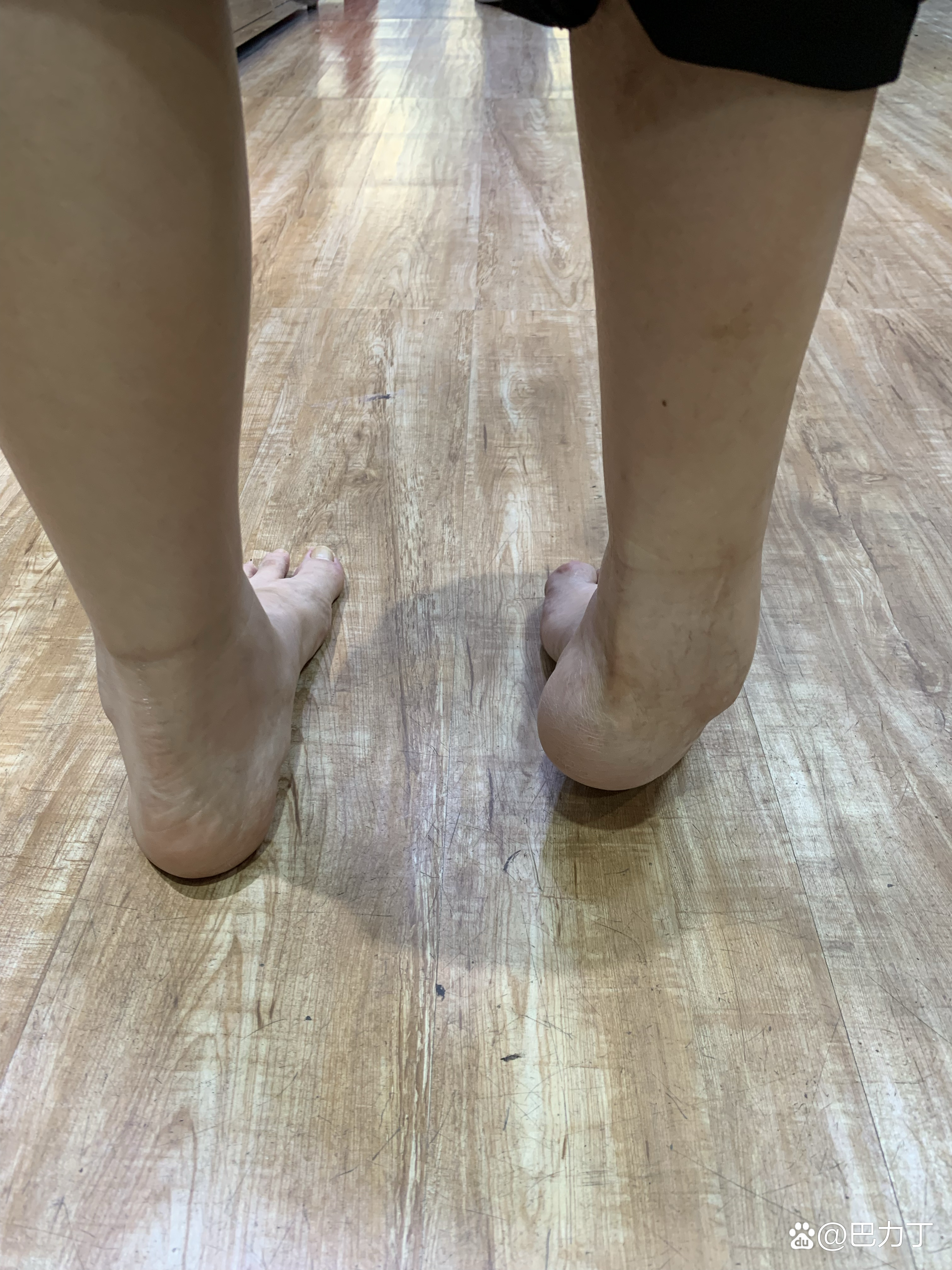 这是来自云浮市郁南县的客人,也算是我的老乡,因为