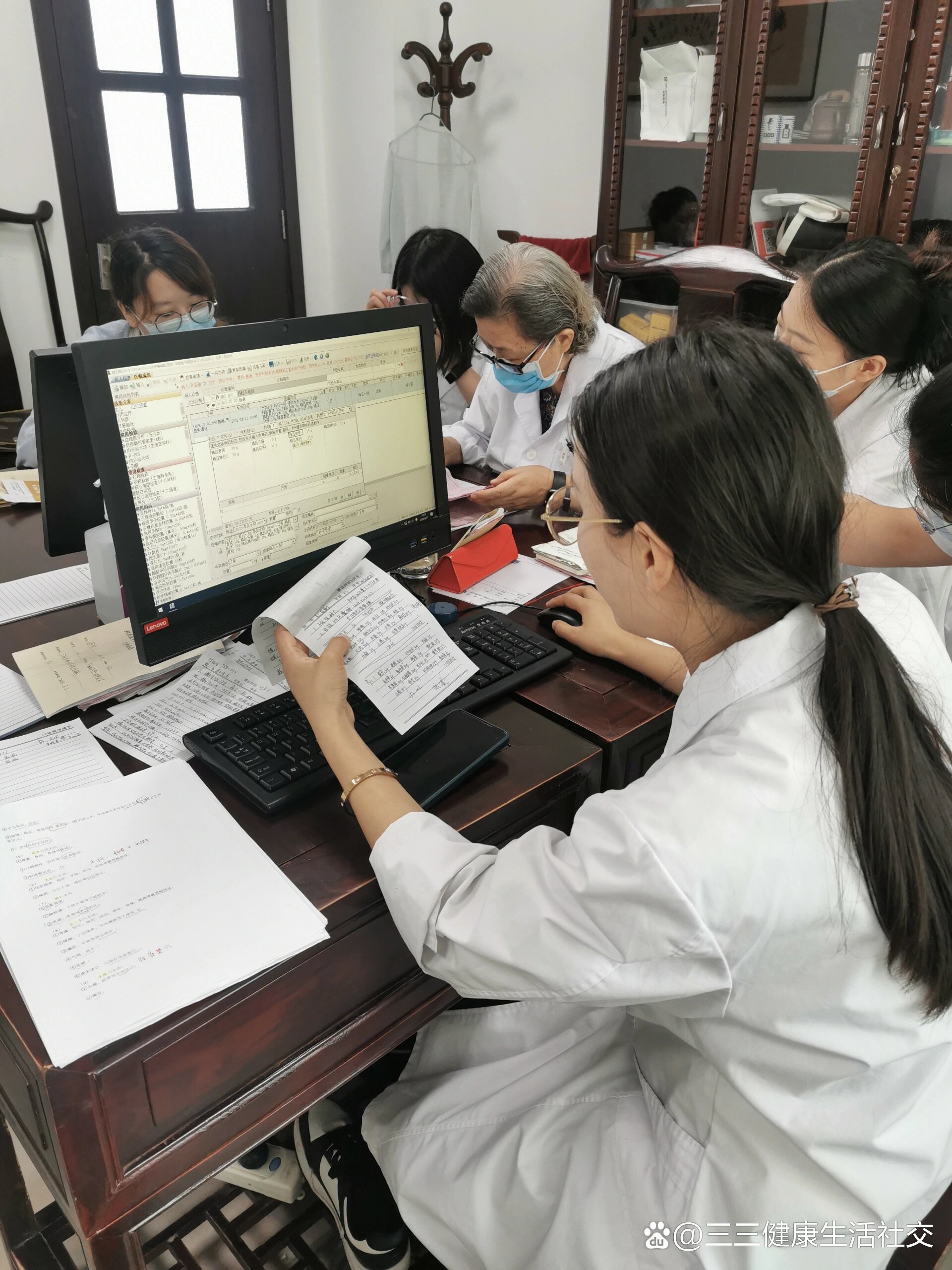 已看中医褚玉霞,坐等效果