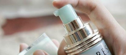 水，乳，霜，精华液的正确使用顺序