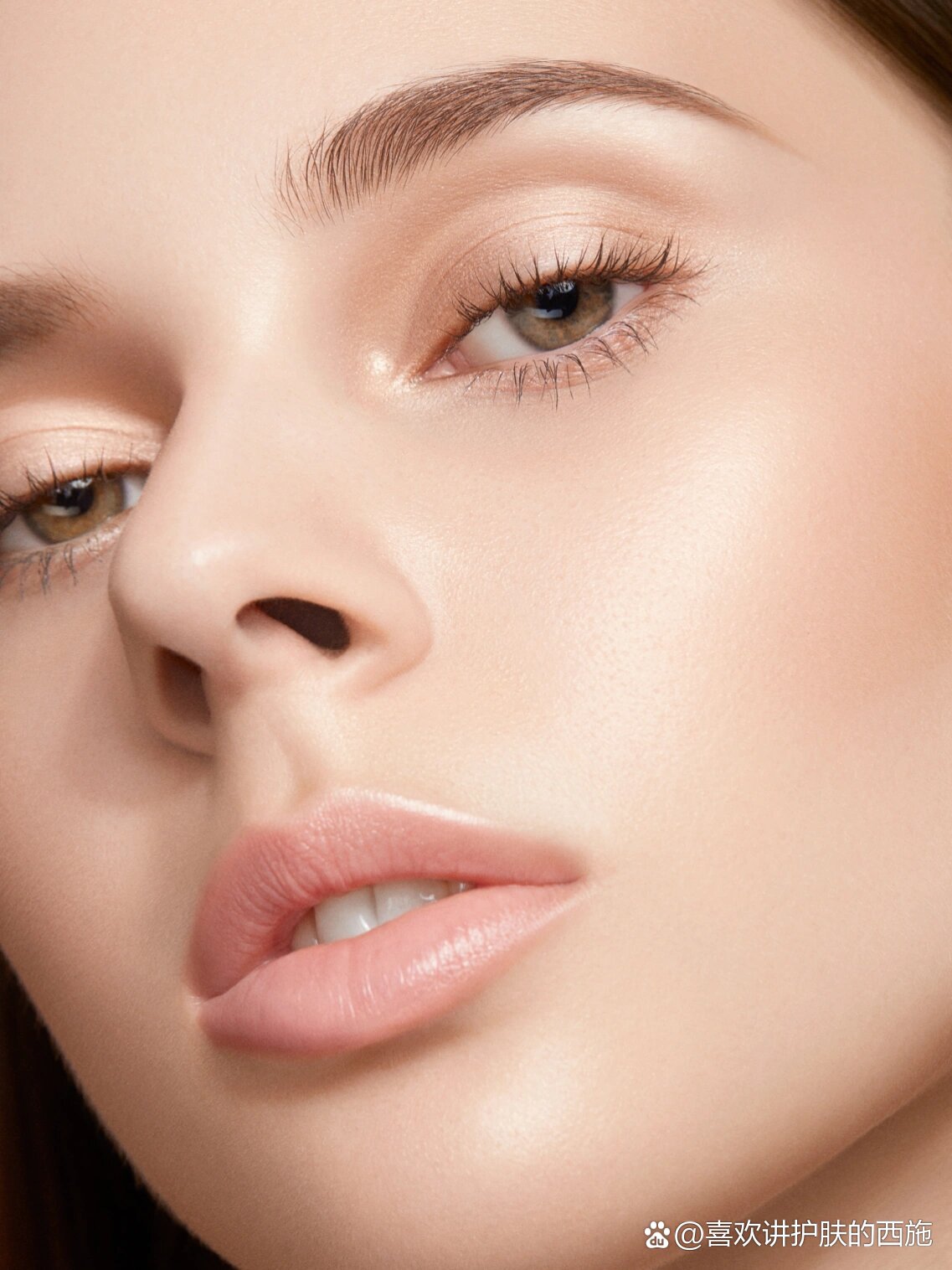 高级脸部皮肤模特图