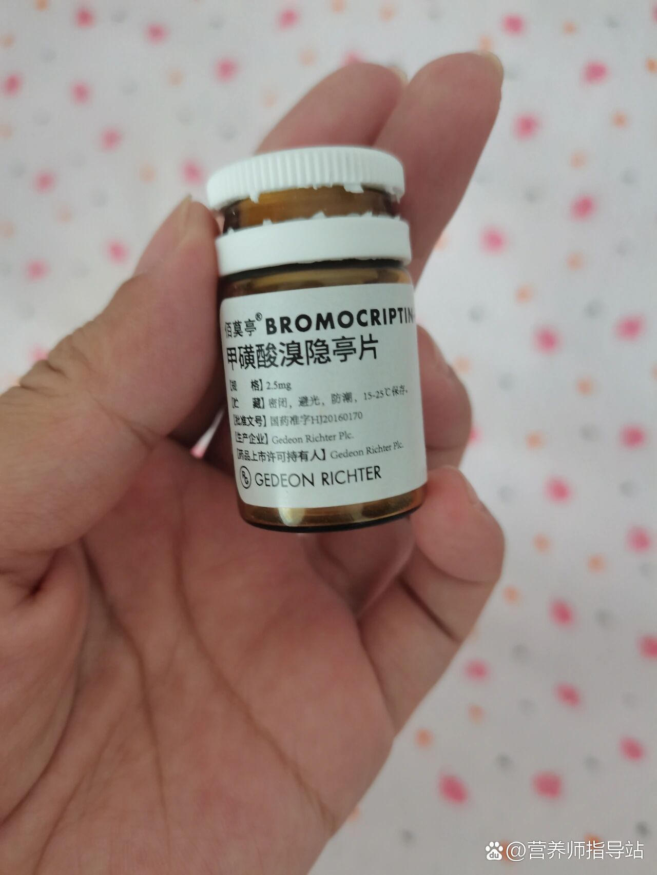  br>接着上一篇文章后续,由于乳腺脓肿引流术后伤口第三天开始流白色