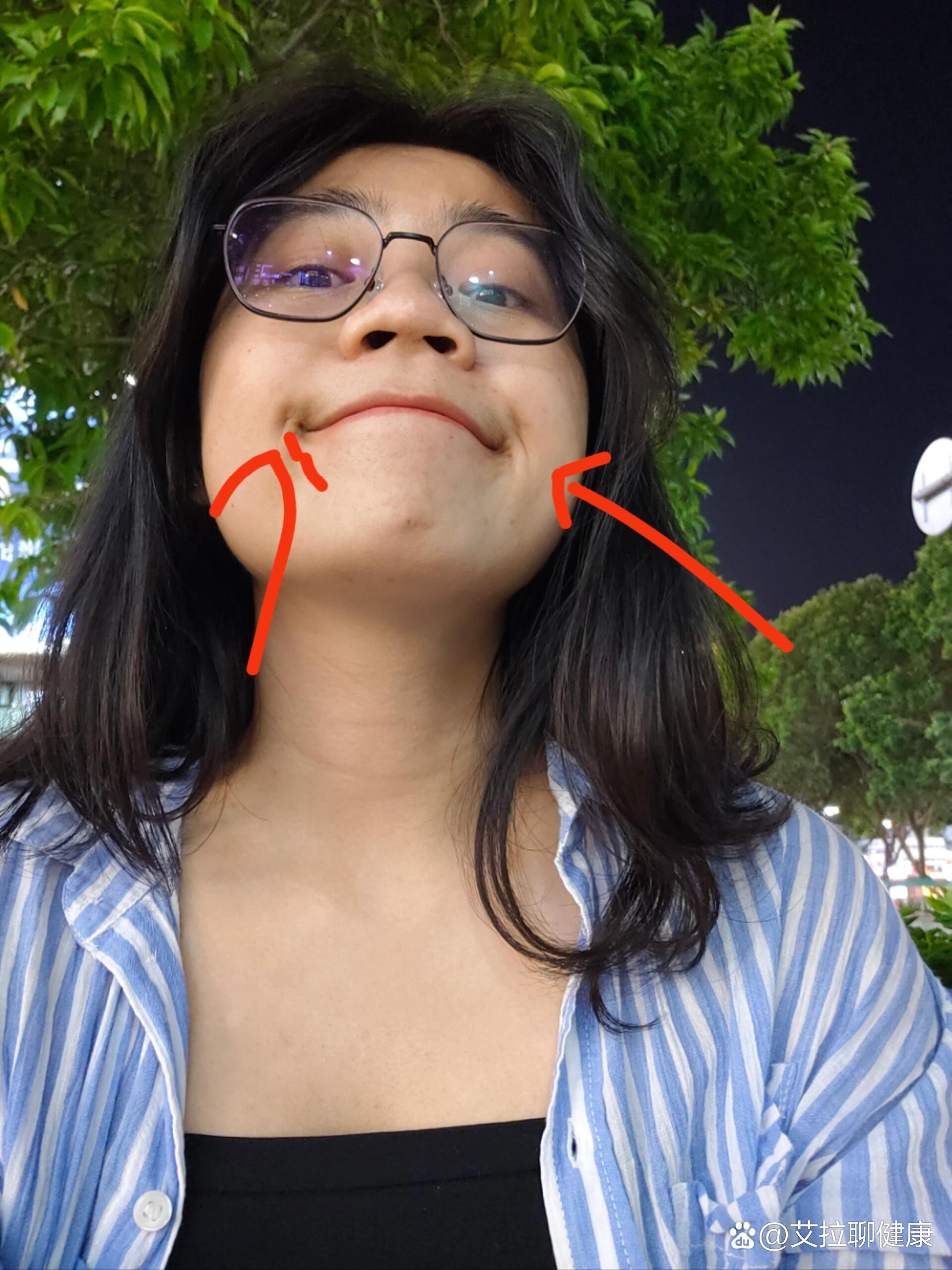 原来我有梨涡啊🤔