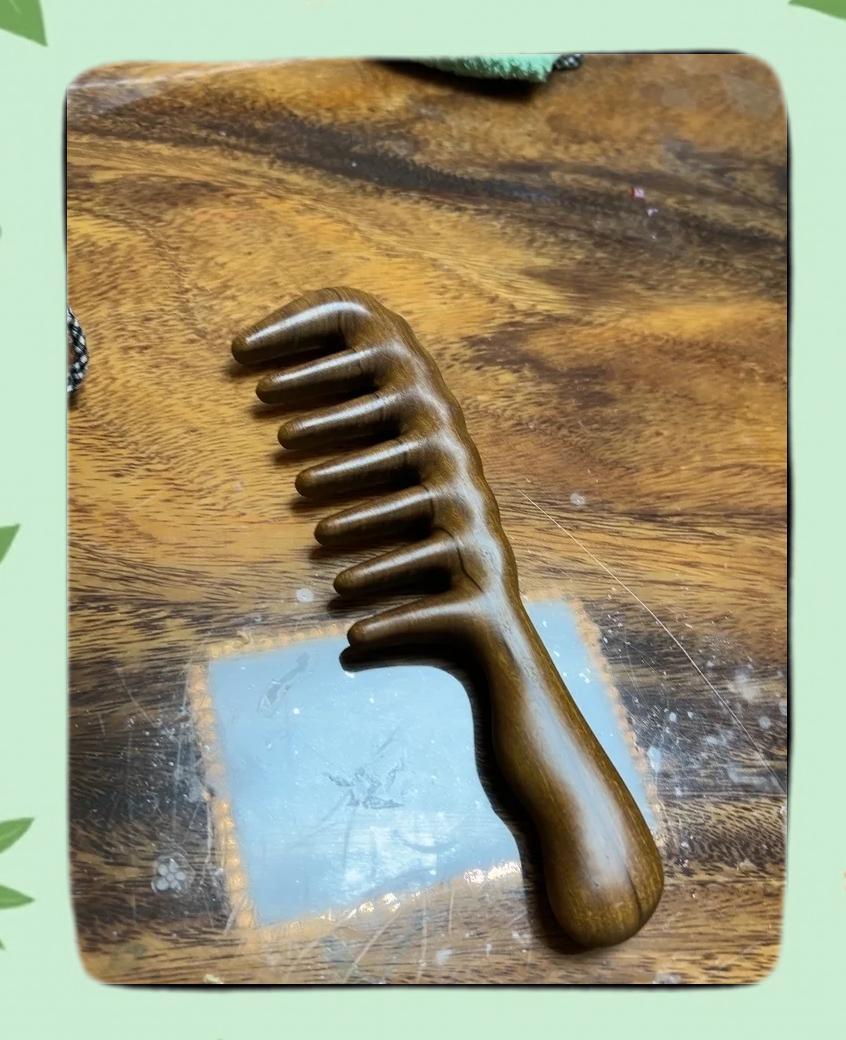 🌳木梳选择：粗齿还是细齿？