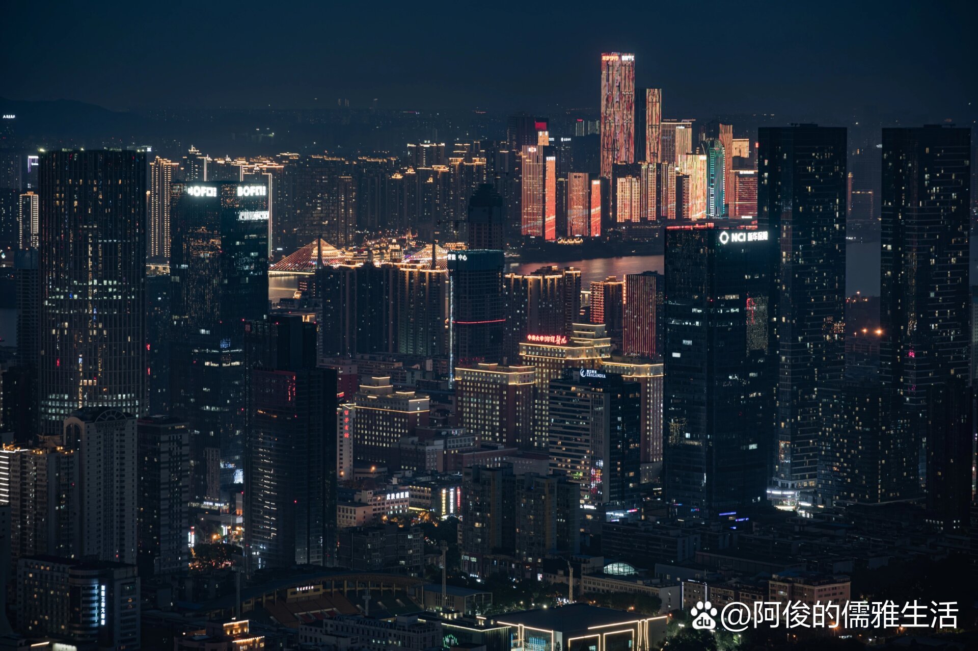 湘雅医院永远是长沙最灯火通明的建筑