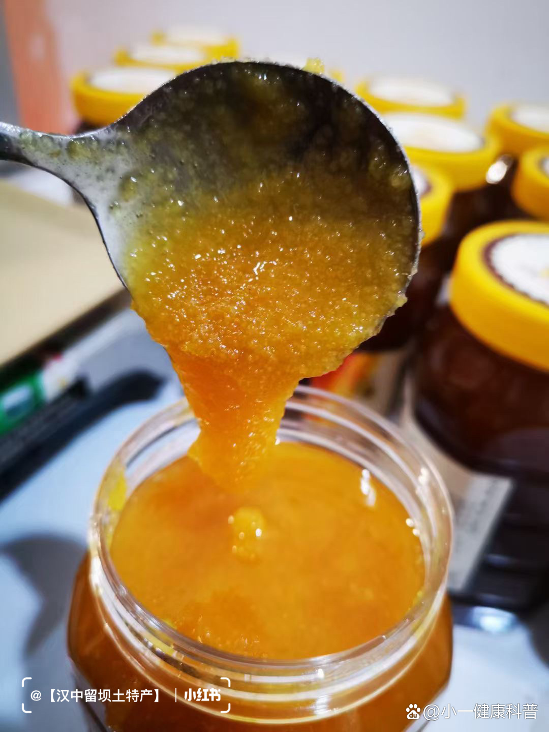 吃完晚饭后喝蜂蜜水好吗(晚上吃完饭喝蜂蜜水能减肥吗)