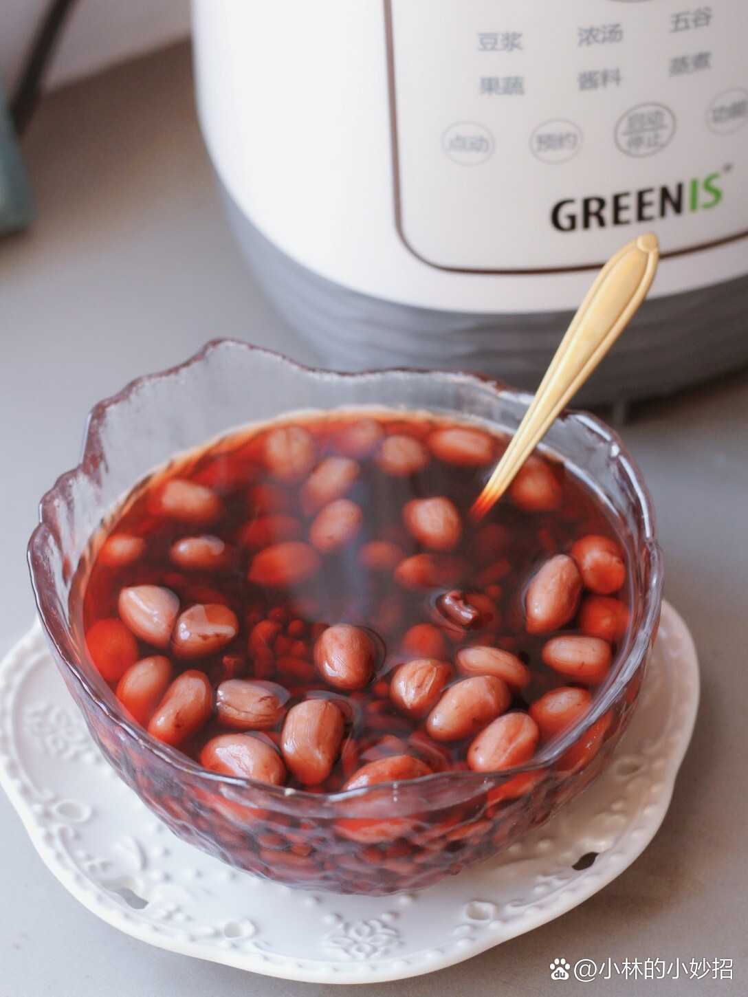 养生养颜红豆花生汤