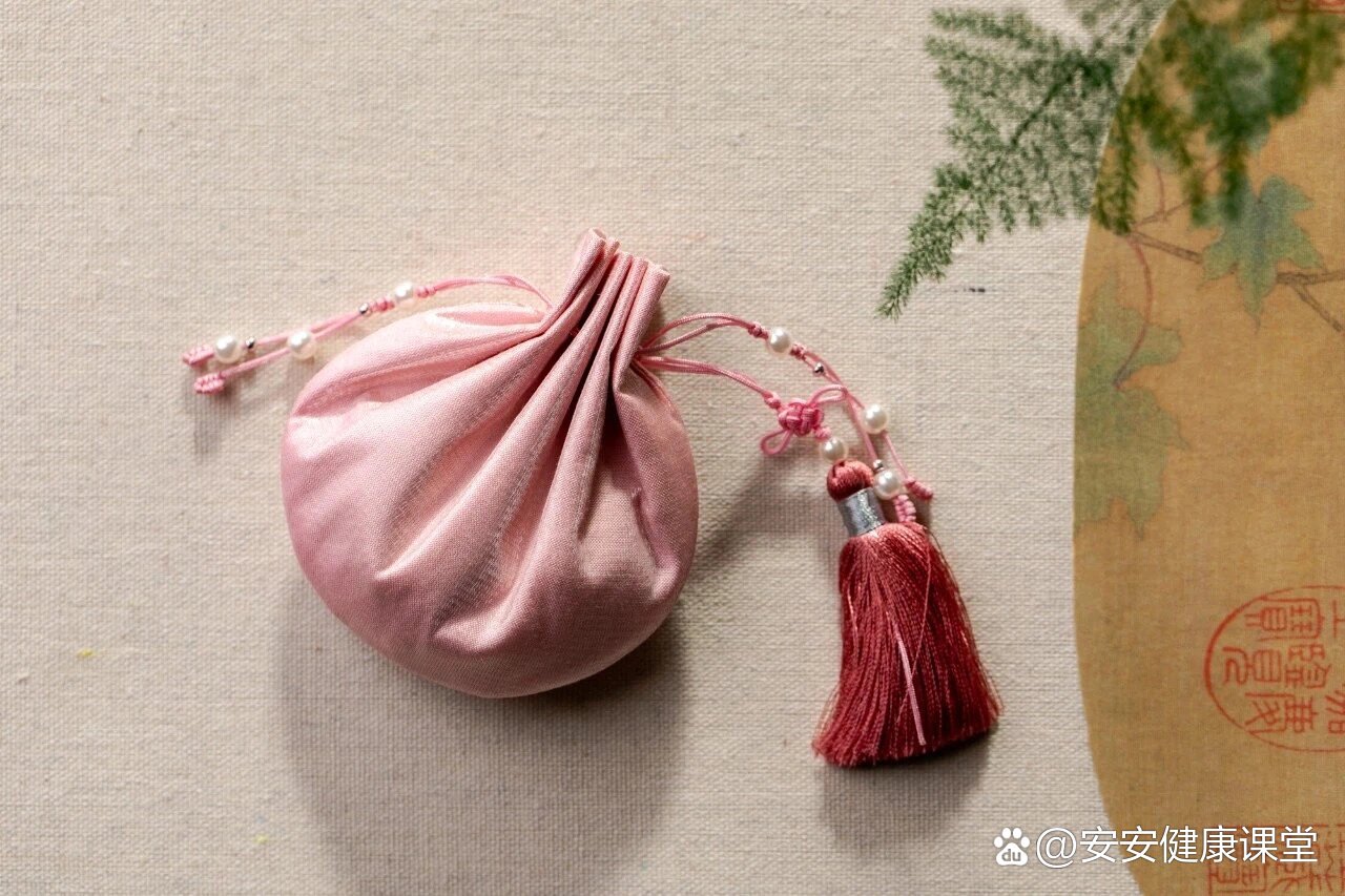 自制香囊(鼻炎 防感冒 驱蚊虫)