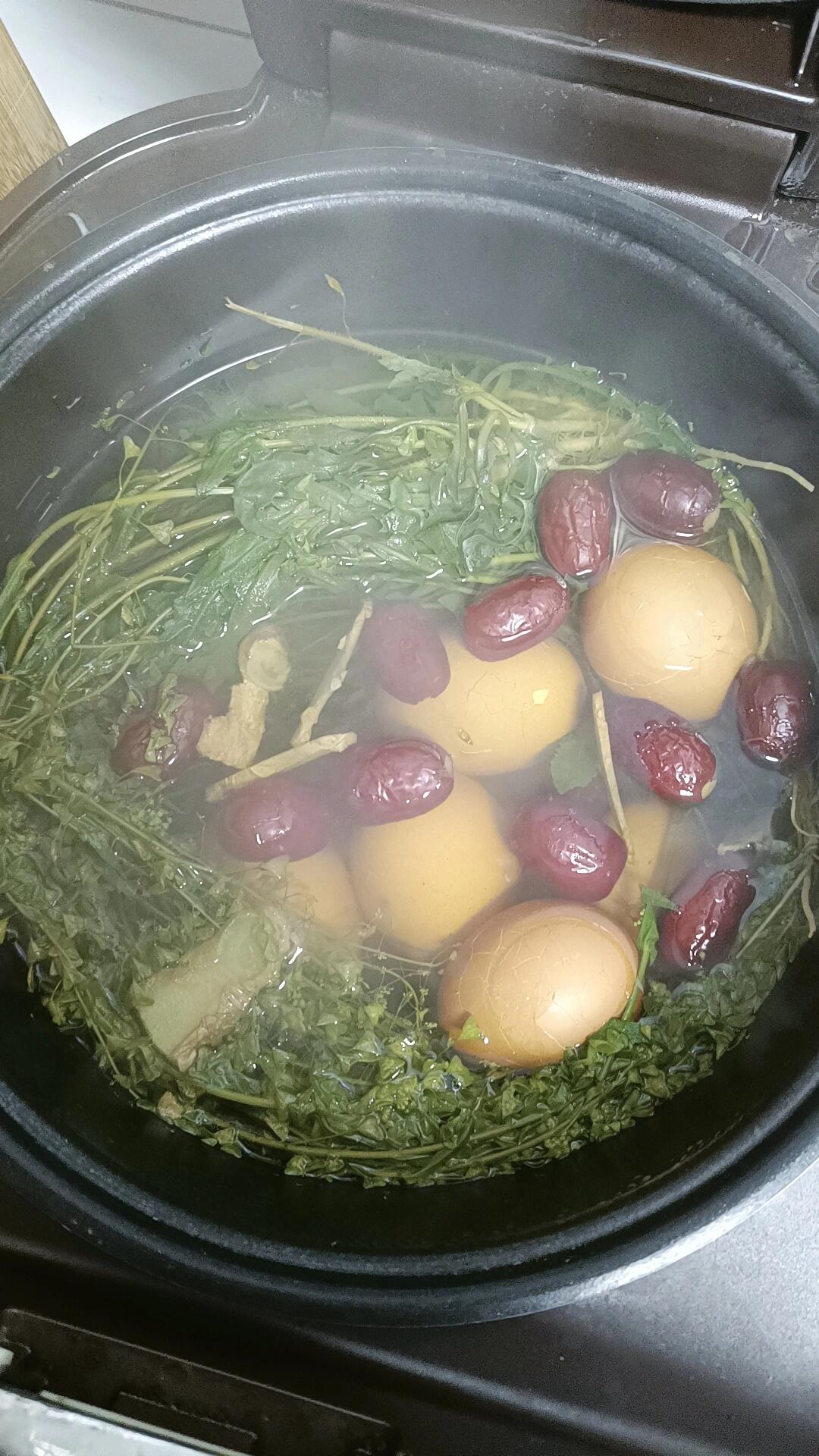 补充一下荠菜花煮鸡蛋的功效