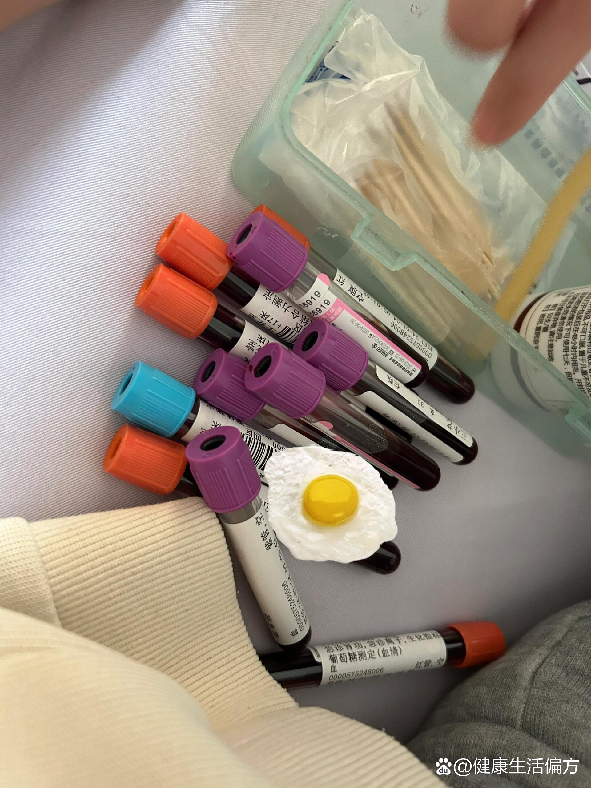 导致浑身无力. br>我的妈.给我献血400c 老舅献血200c 朋友献血200c.