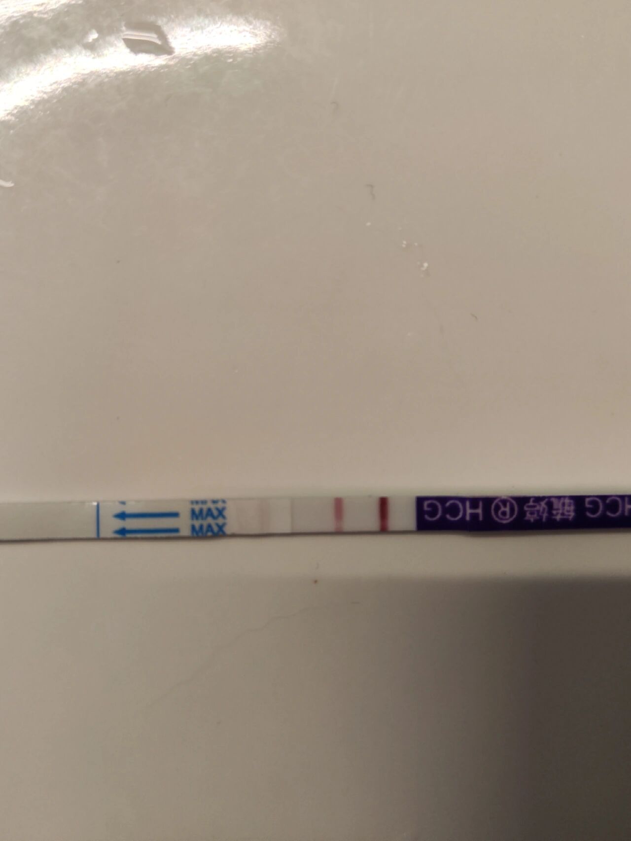 p 孕5周 4未强阳 毓婷早孕试纸 br 今早测完颜色变浅了